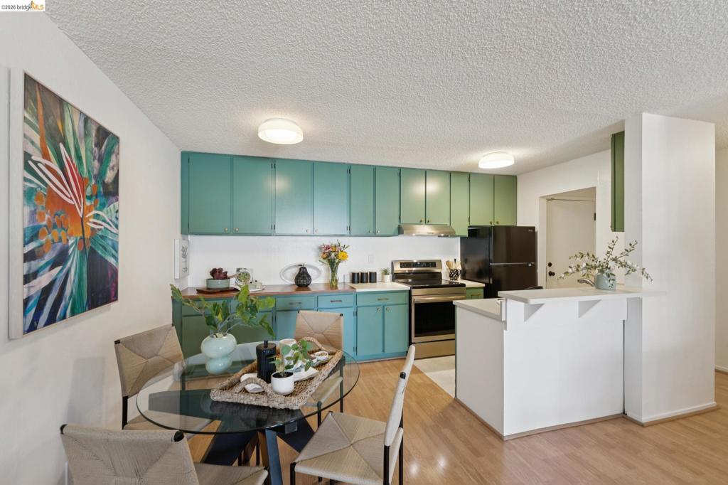 85 Vernon St 312 Property Photo 2