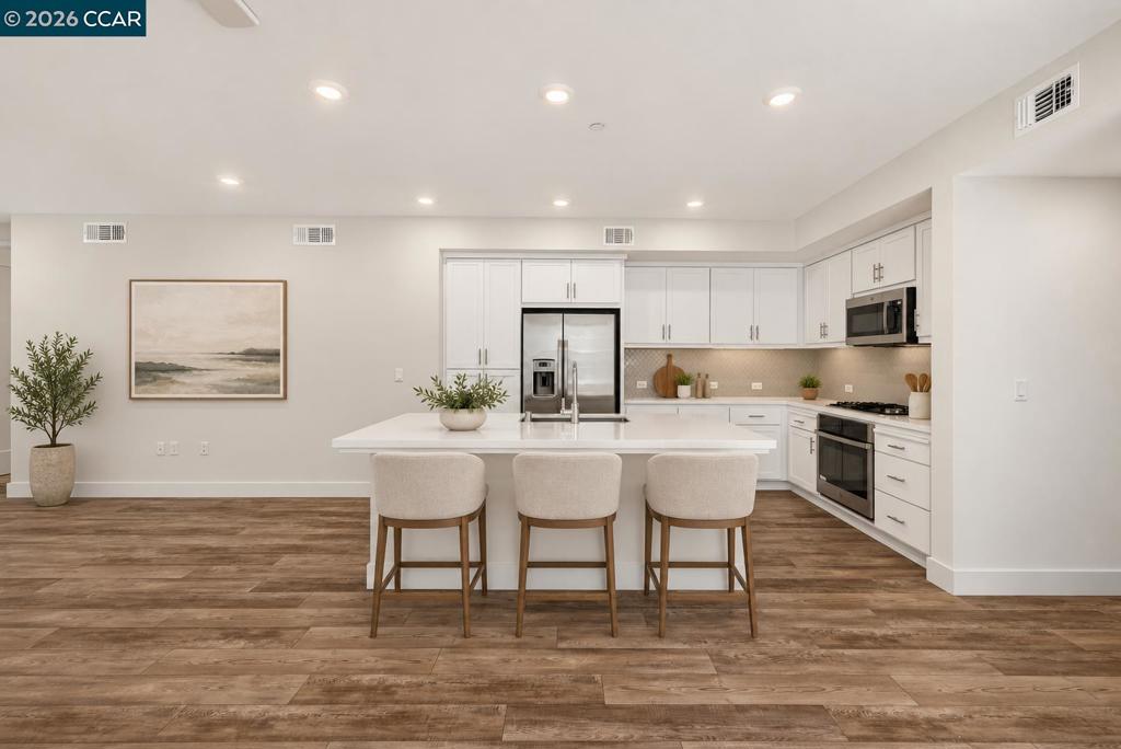 5830 Midnight Pl D Property Photo 13