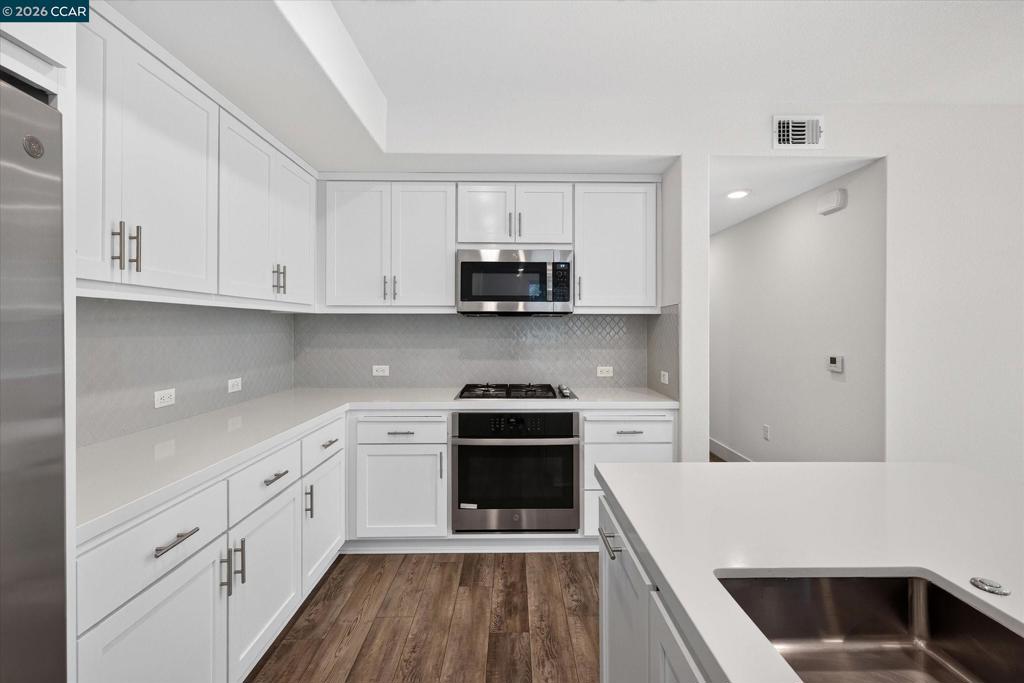 5830 Midnight Pl D Property Photo 20