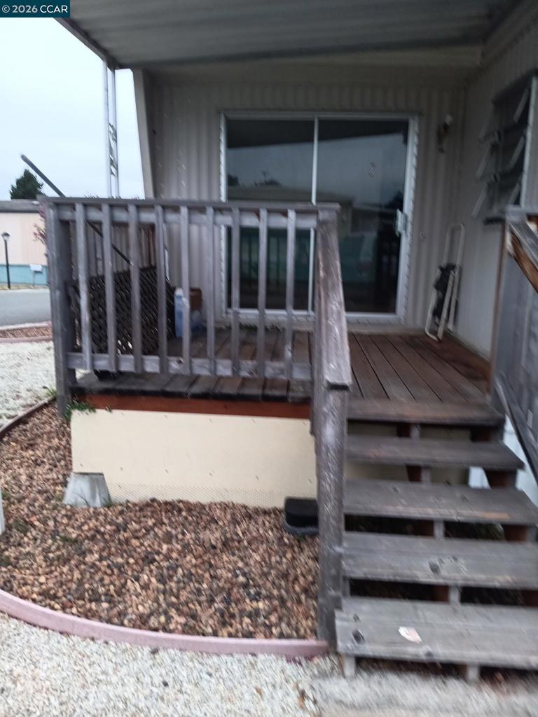 2188 Royal Property Photo 2