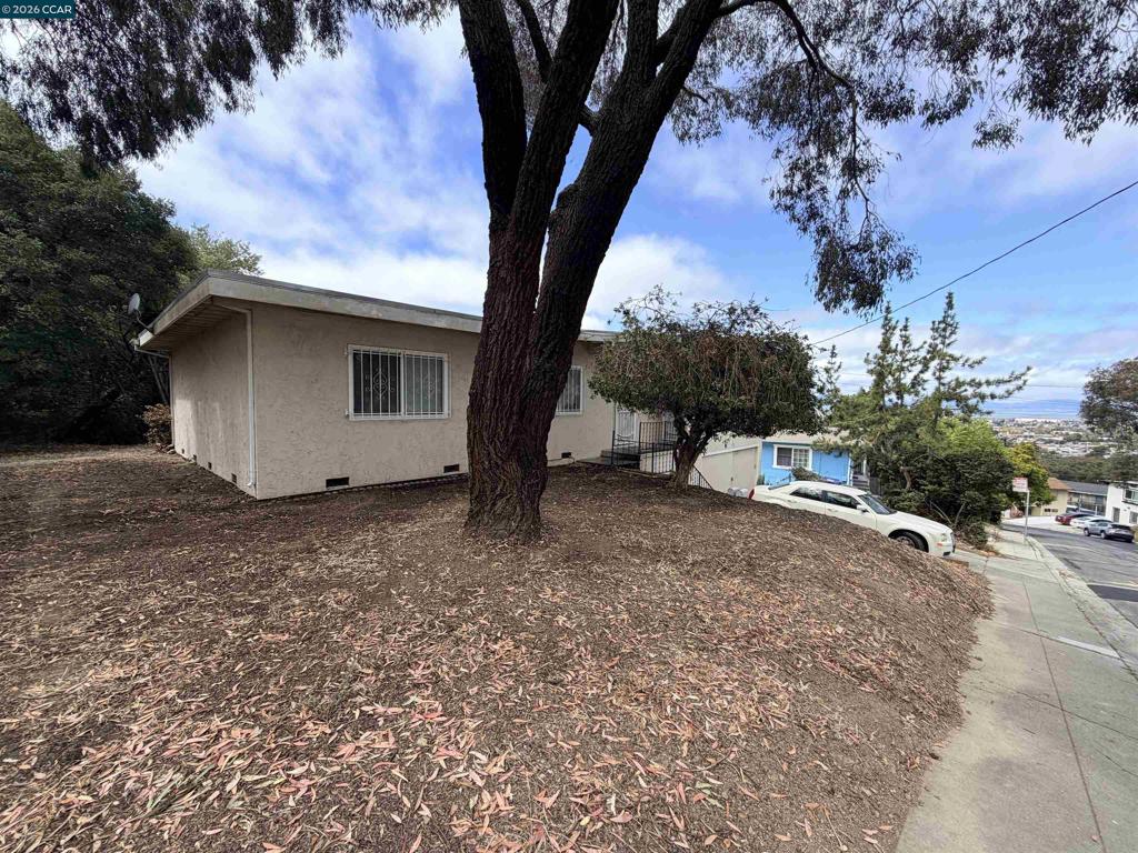 5482 Morrow Dr. Property Photo 33