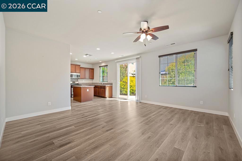 741 Candela Cir Property Photo 4