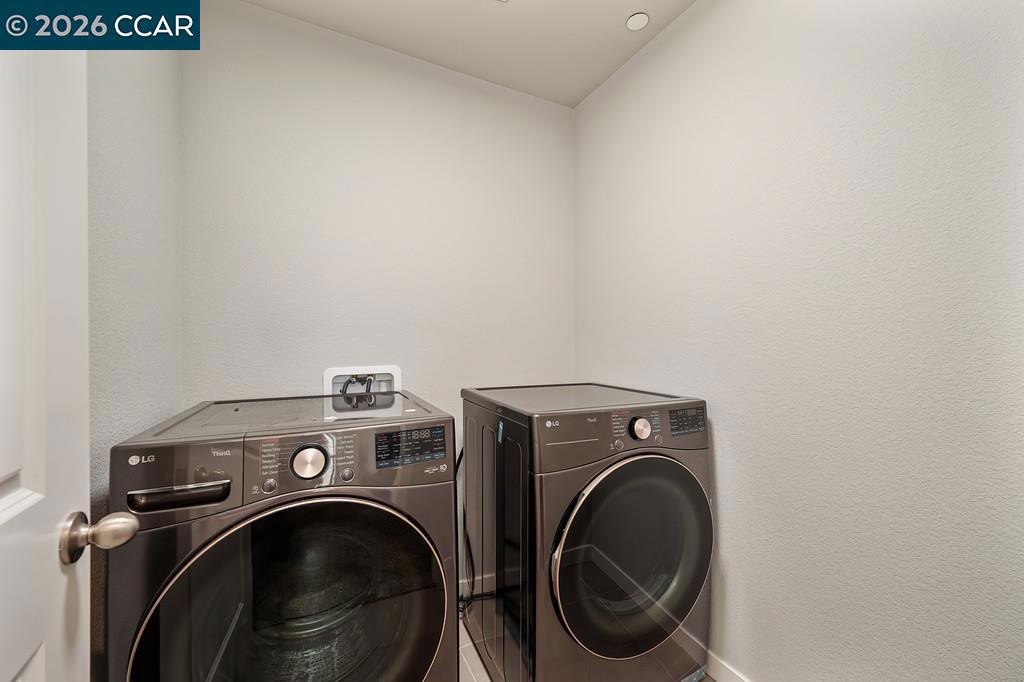 741 Candela Cir Property Photo 14