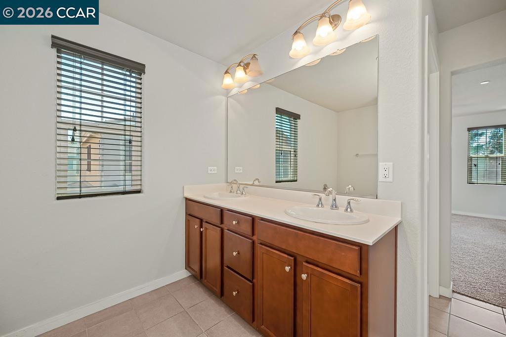 741 Candela Cir Property Photo 19