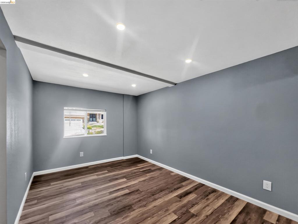2322 Peachtree Cir Property Photo 12