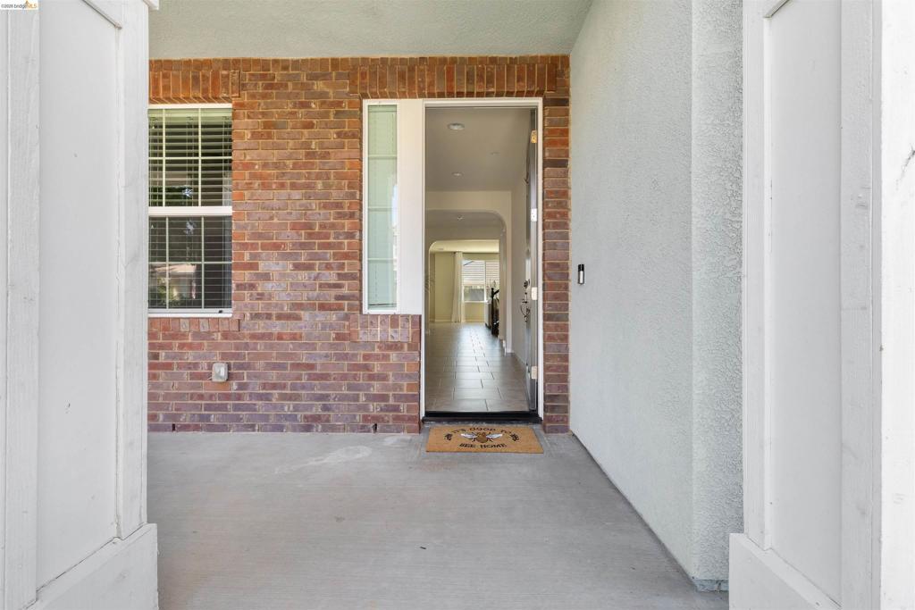 8056 Westport Cir Property Photo 6