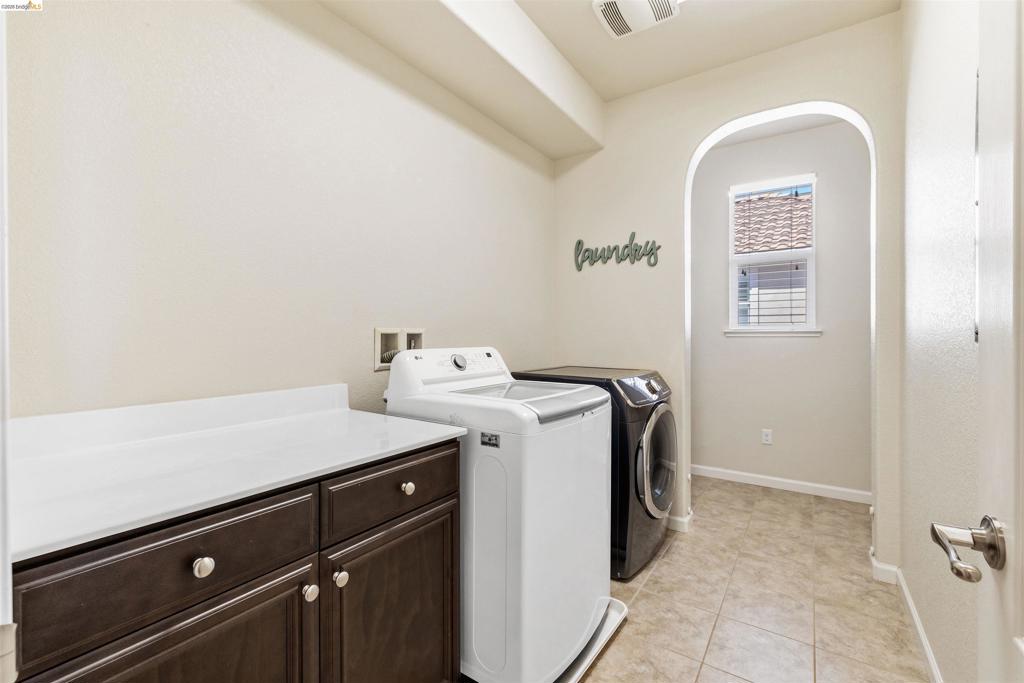 8056 Westport Cir Property Photo 37