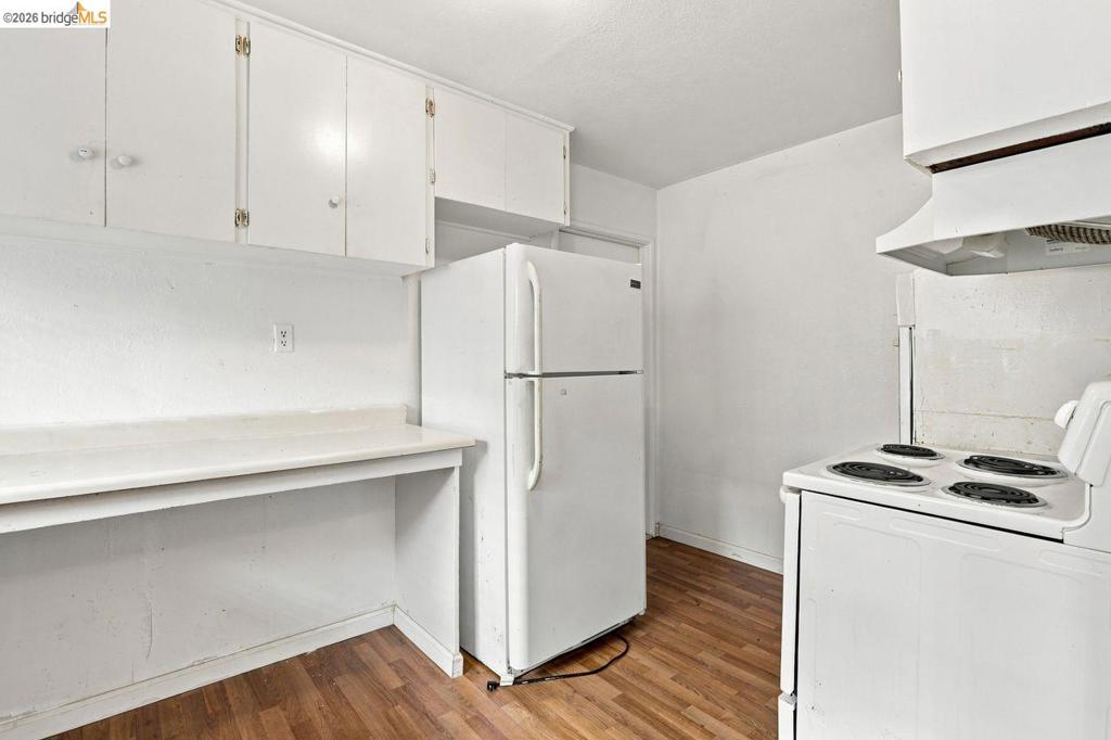207 Holly St. Property Photo 24