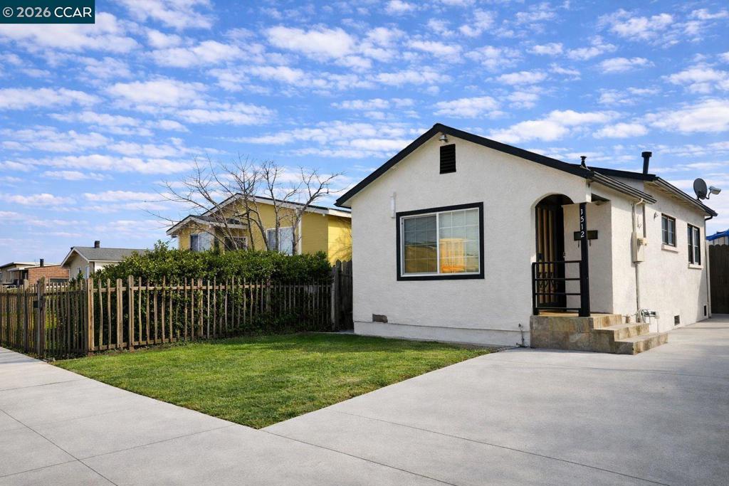 1512 15th St Property Photo 1