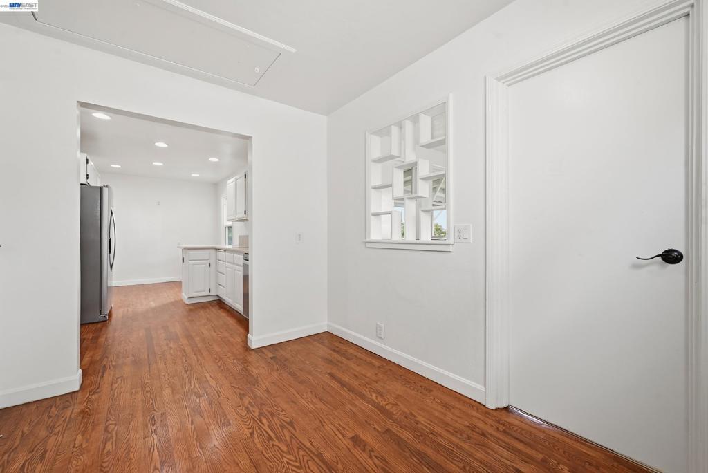17119 Rolando Ave Property Photo 15