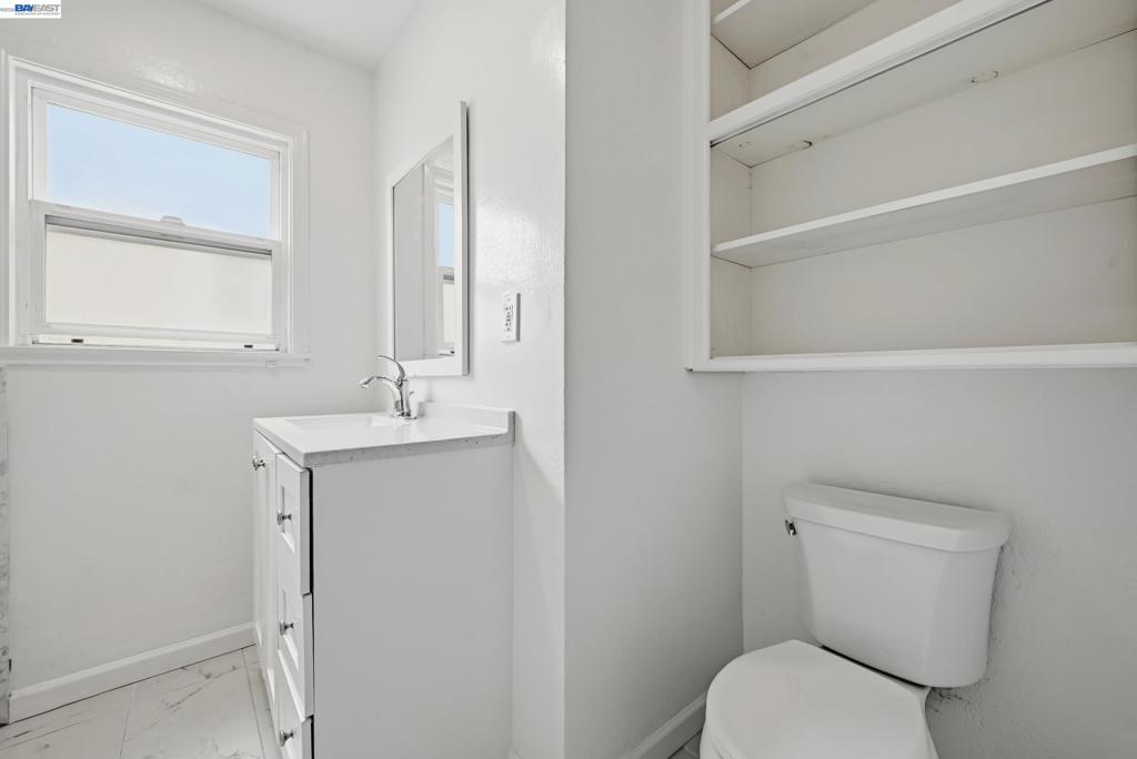 17119 Rolando Ave Property Photo 31
