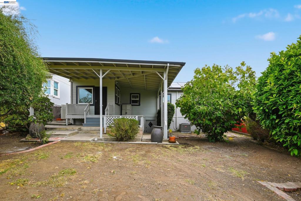 17119 Rolando Ave Property Photo 46
