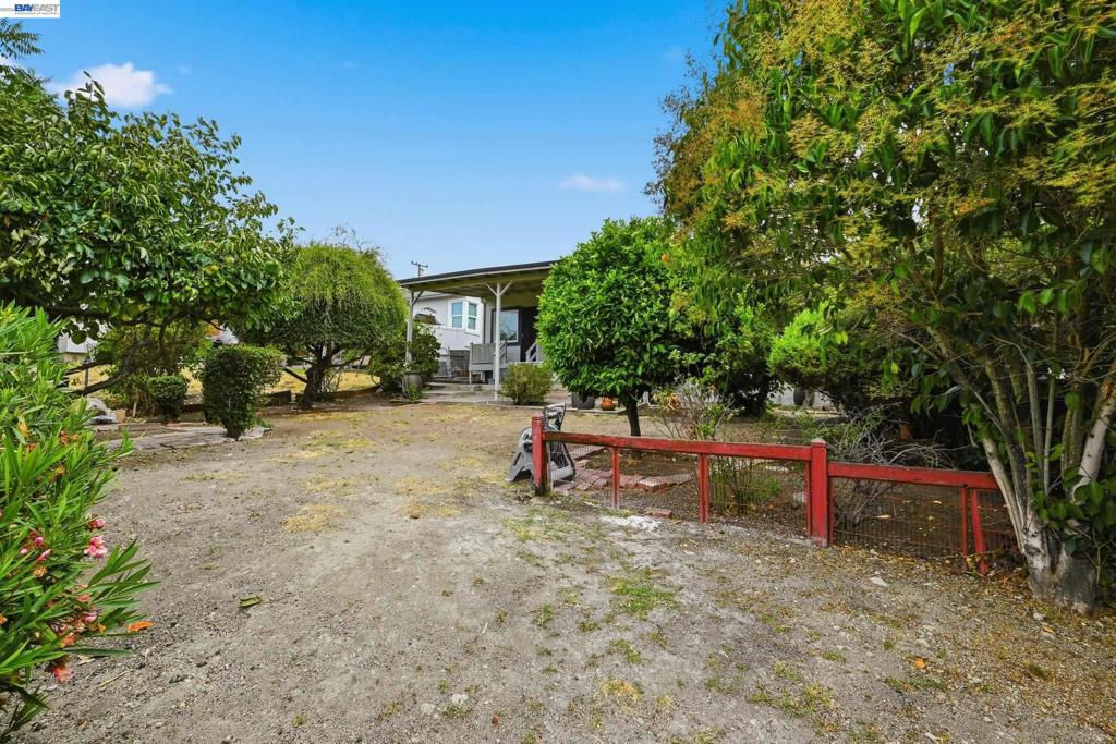 17119 Rolando Ave Property Photo 47