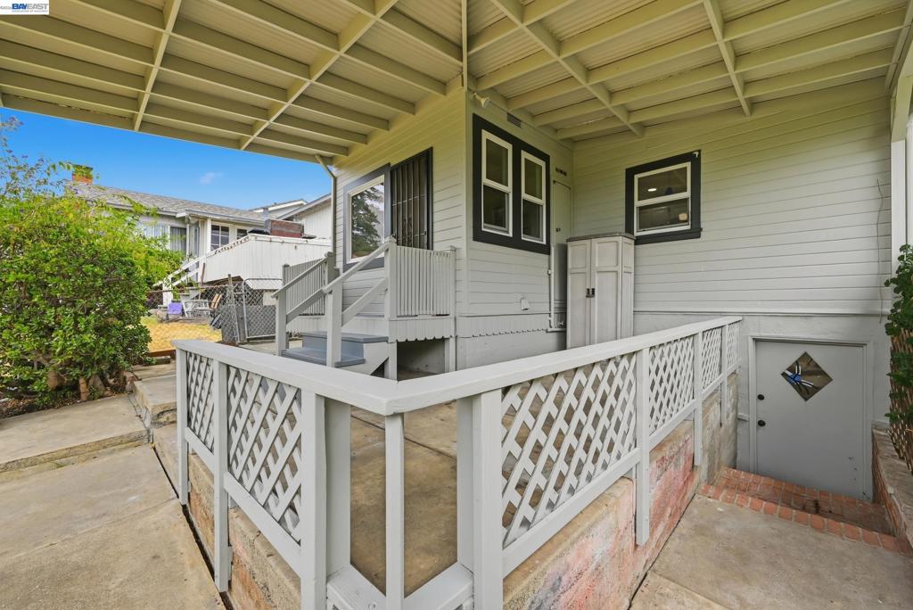17119 Rolando Ave Property Photo 48