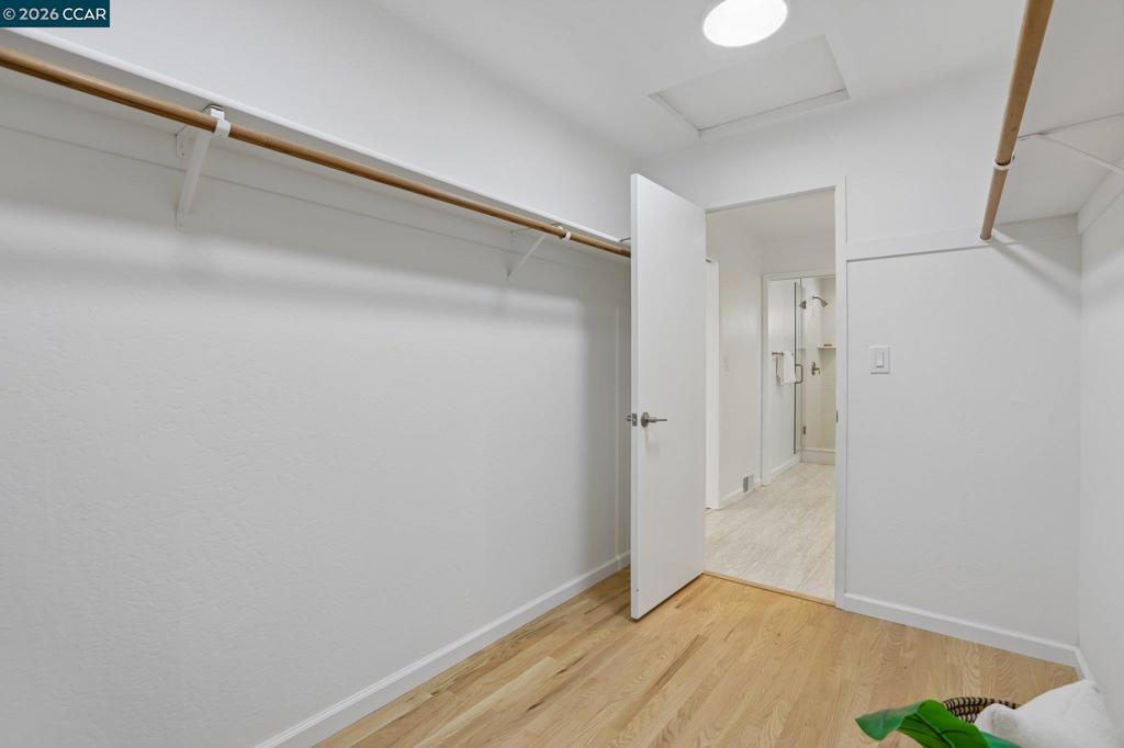 445 Kingsford Dr Property Photo 36