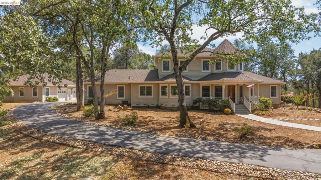 16161 Parkridge Property Photo 2