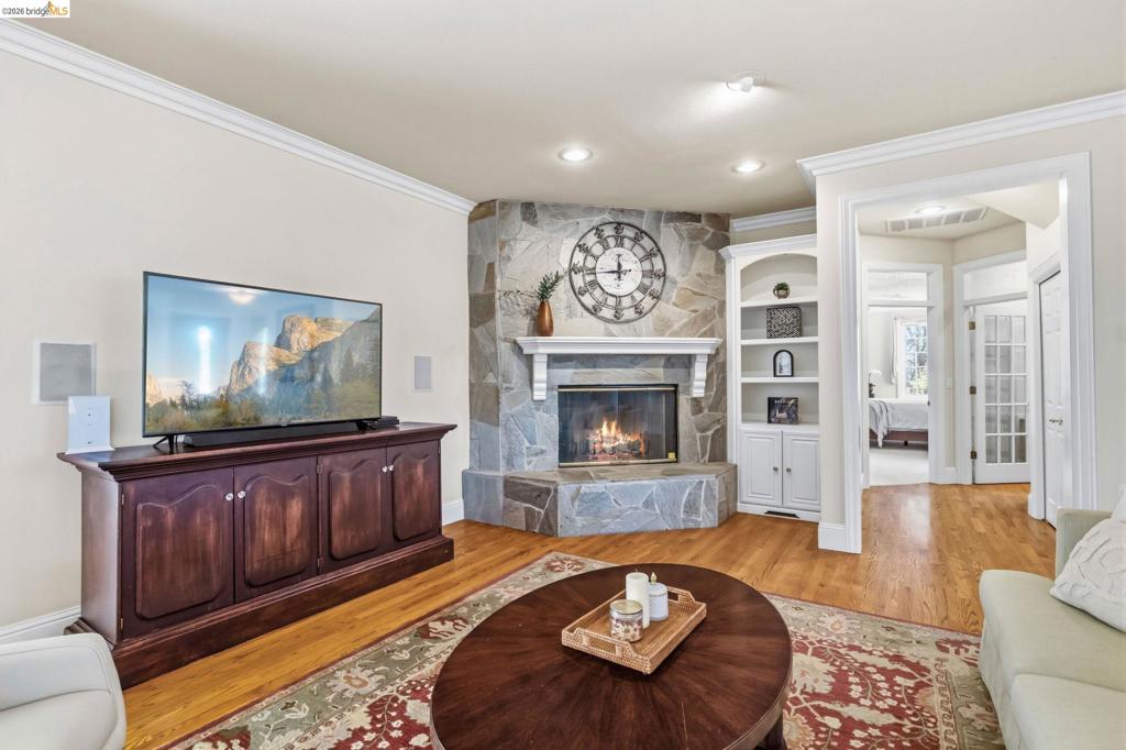 16161 Parkridge Property Photo 10
