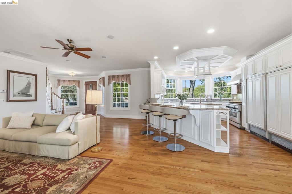 16161 Parkridge Property Photo 11
