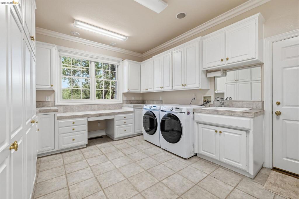 16161 Parkridge Property Photo 24