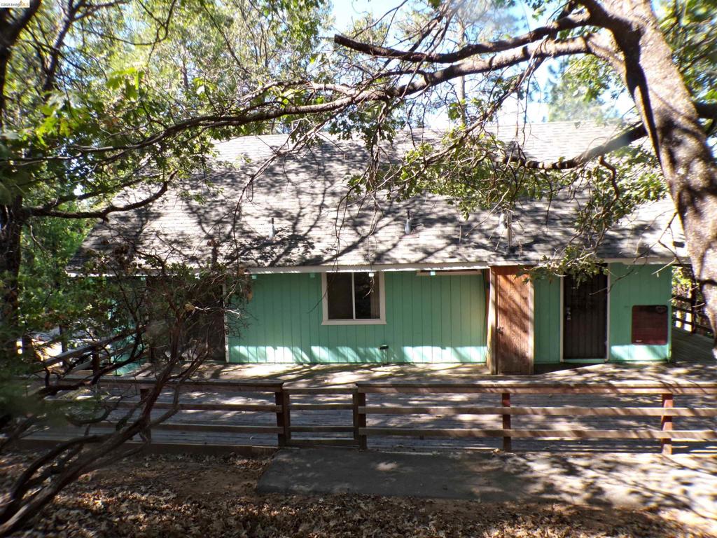 16935 Broken Pine Rd Property Photo 3