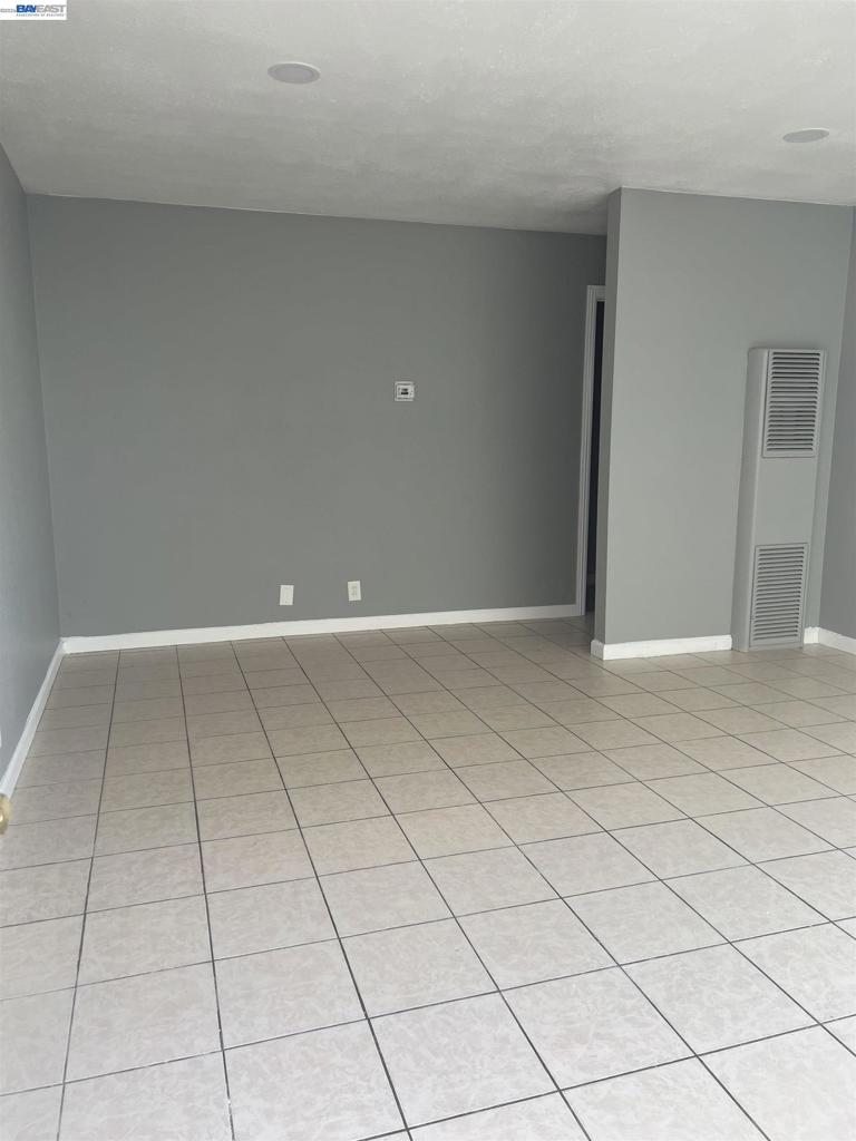 47 Cleveland Ave Property Photo 11