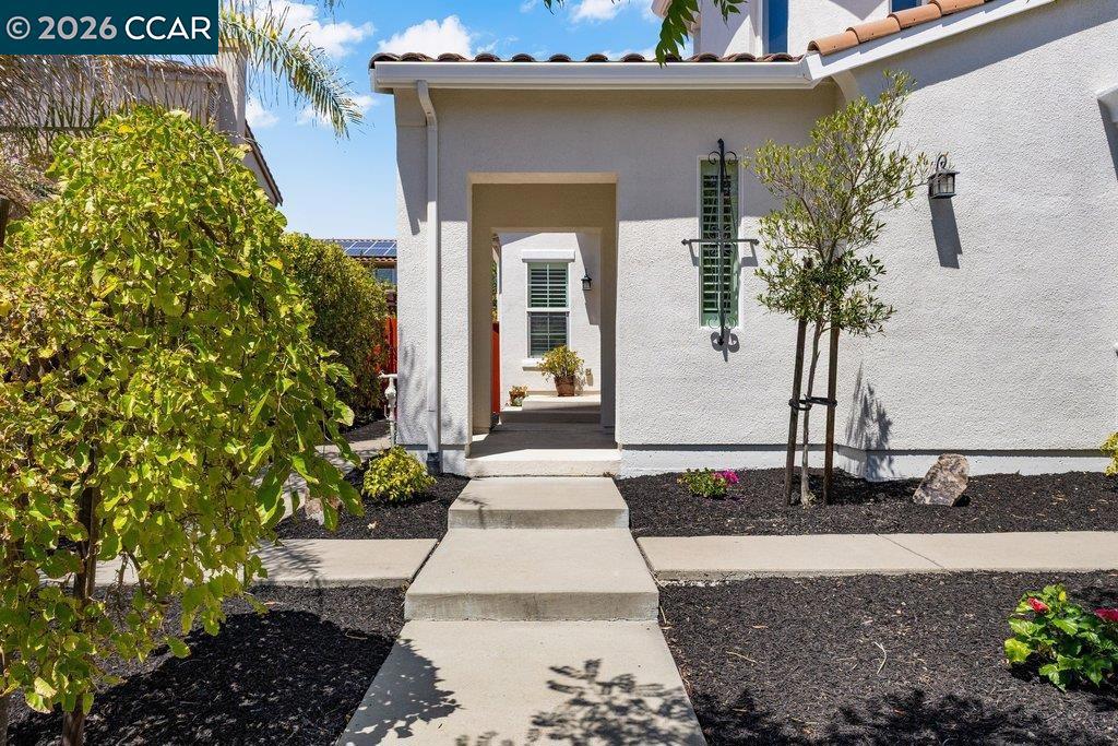 2012 Colmar St Property Photo 2