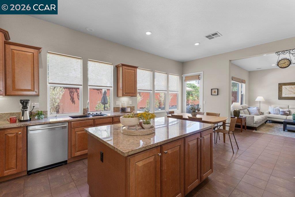 2012 Colmar St Property Photo 12