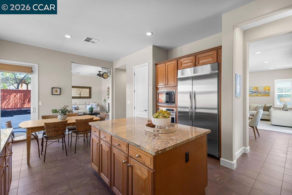 2012 Colmar St Property Photo 14