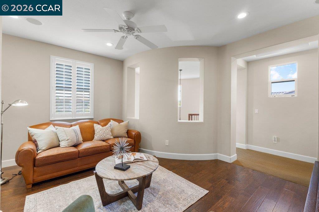 2012 Colmar St Property Photo 27