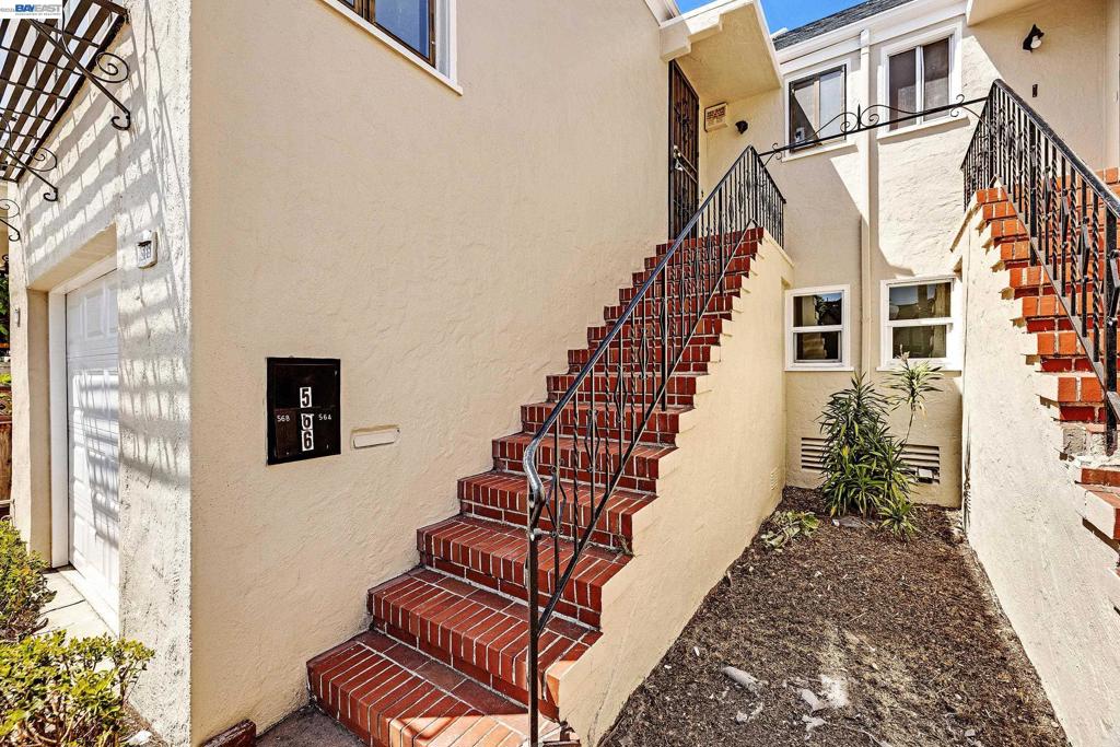 566 57th St. Property Photo 2