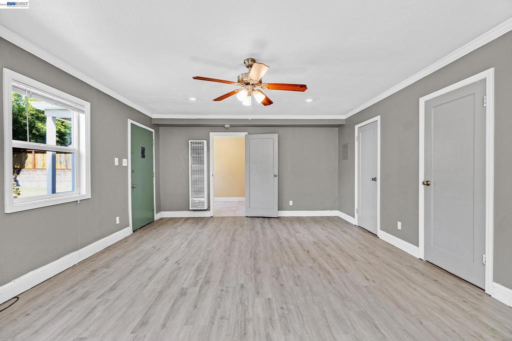 566 57th St. Property Photo 26