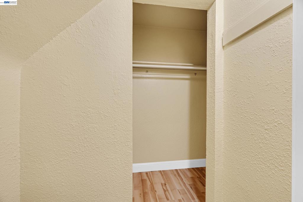 566 57th St. Property Photo 35