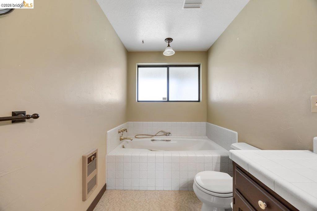 22309 Villas Ln Property Photo 29