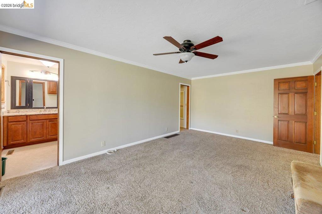 22309 Villas Ln Property Photo 31