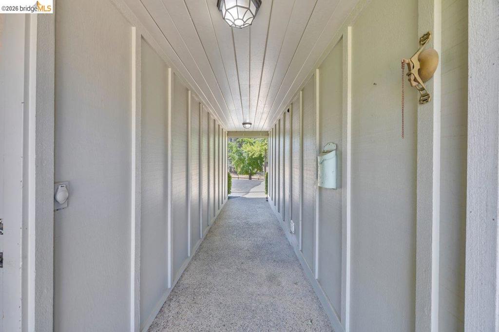 22309 Villas Ln Property Photo 35