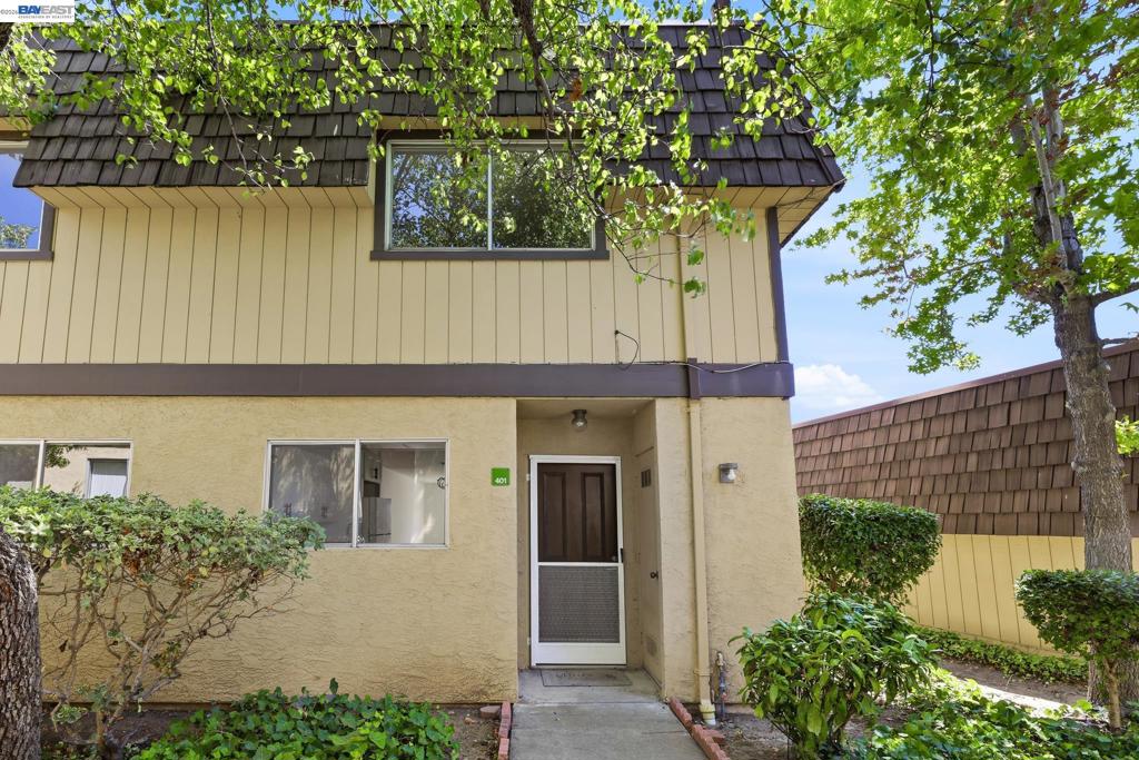 10401 Shaw St 401 Property Photo 1