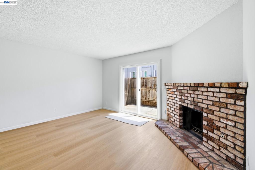 10401 Shaw St 401 Property Photo 6