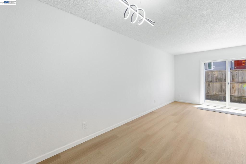 10401 Shaw St 401 Property Photo 12