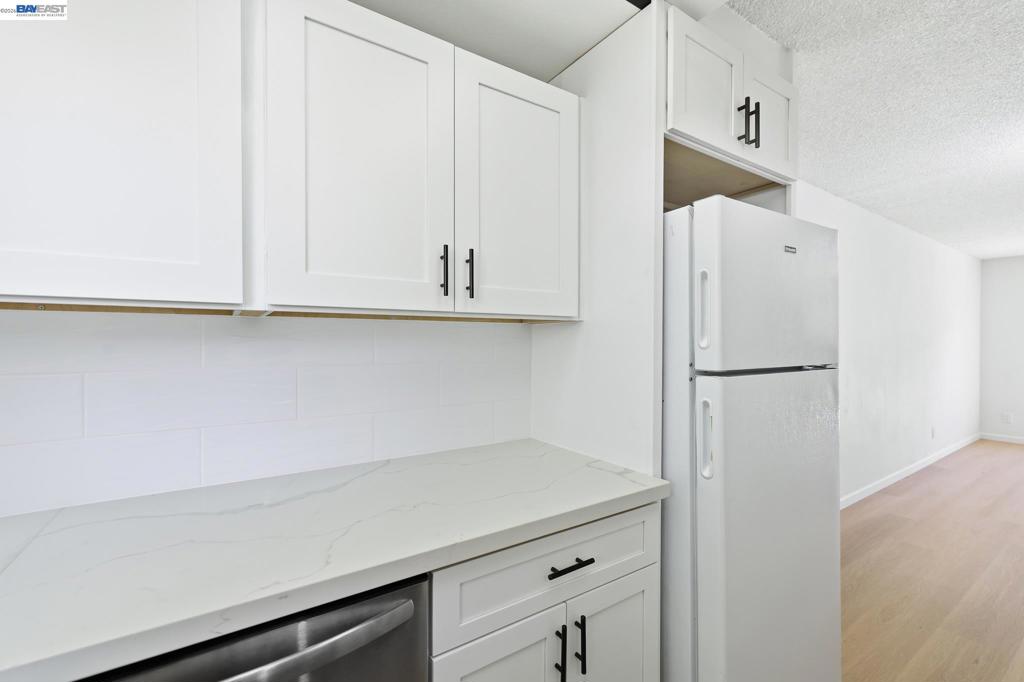 10401 Shaw St 401 Property Photo 16