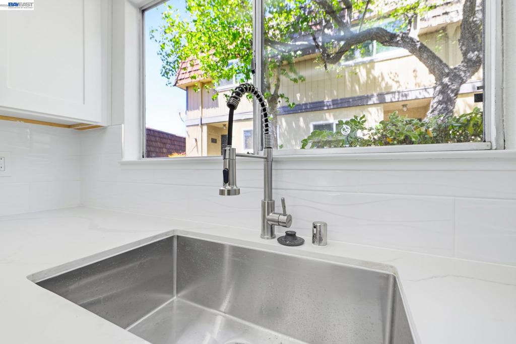 10401 Shaw St 401 Property Photo 17