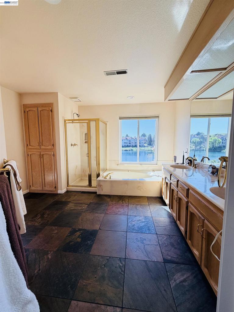 4063 W Lakeshore Dr Property Photo 44