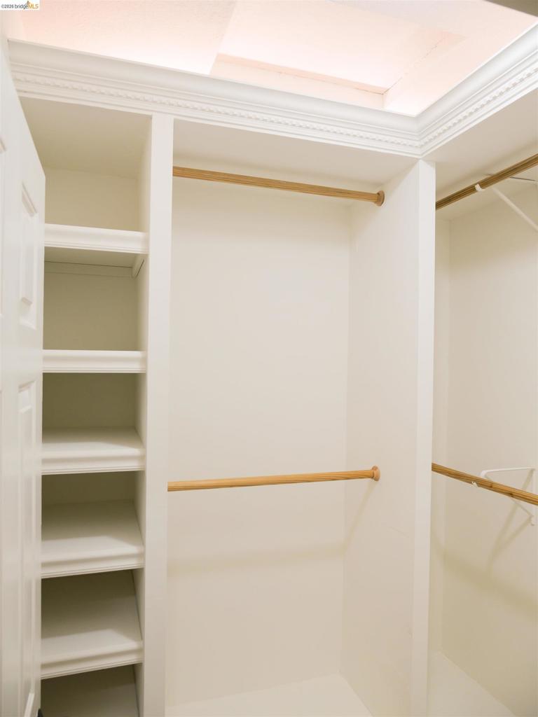 5022 Lakeview Dr 202 Property Photo 12