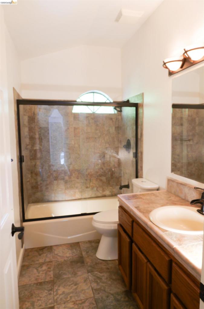 5022 Lakeview Dr 202 Property Photo 16