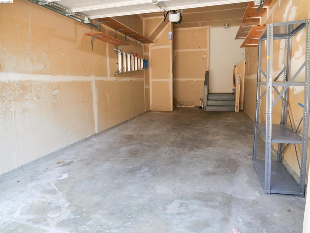 5022 Lakeview Dr 202 Property Photo 18