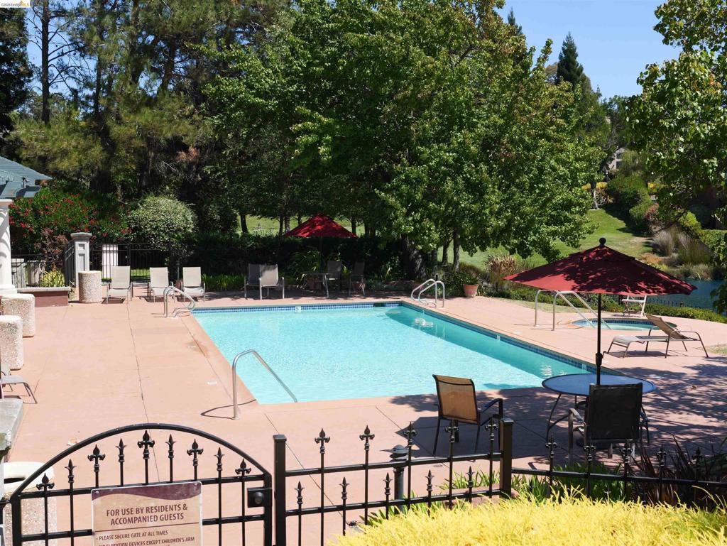 5022 Lakeview Dr 202 Property Photo 20