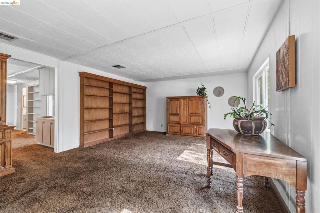 10956 Green St Property Photo 10