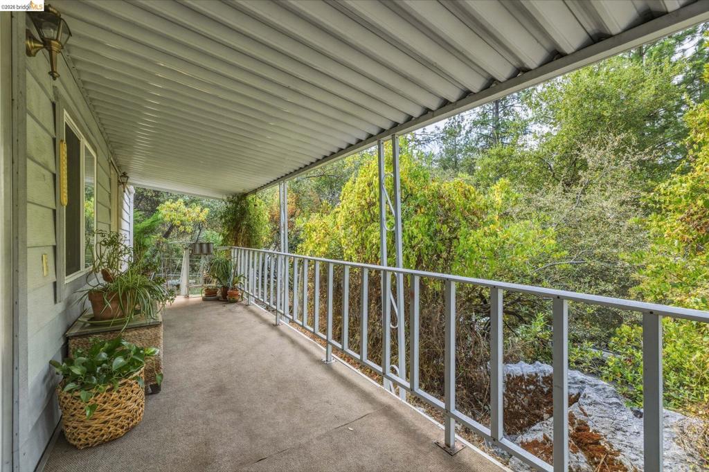 10956 Green St Property Photo 17
