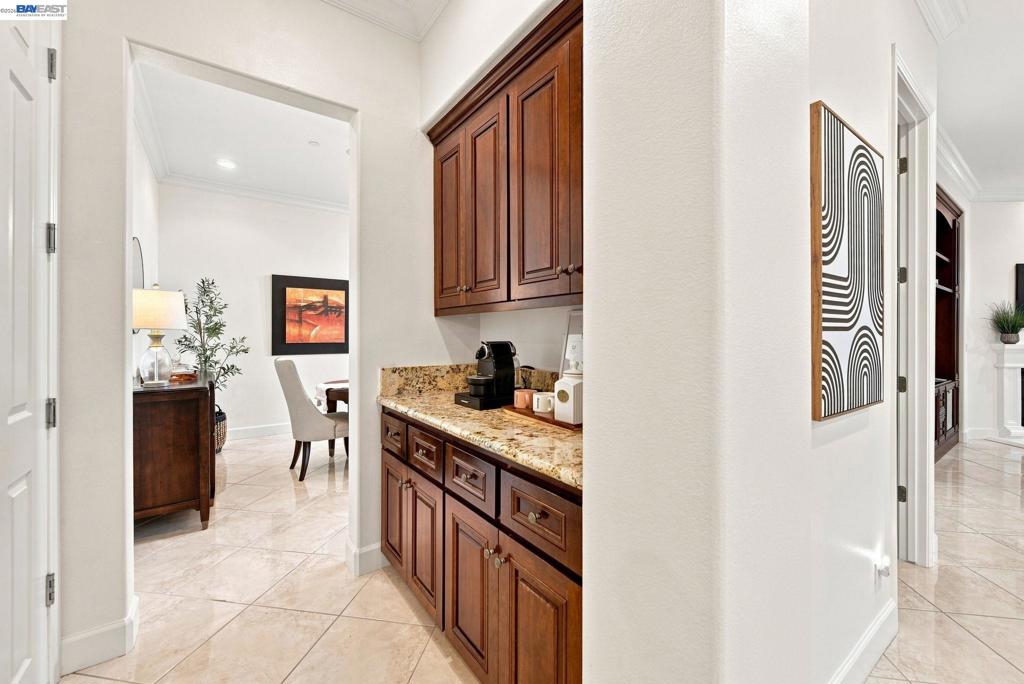 4568 Martin St Property Photo 22