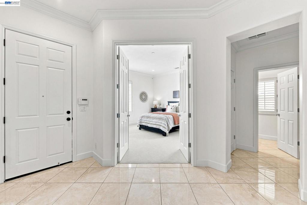 4568 Martin St Property Photo 24