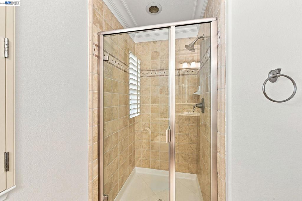 4568 Martin St Property Photo 29